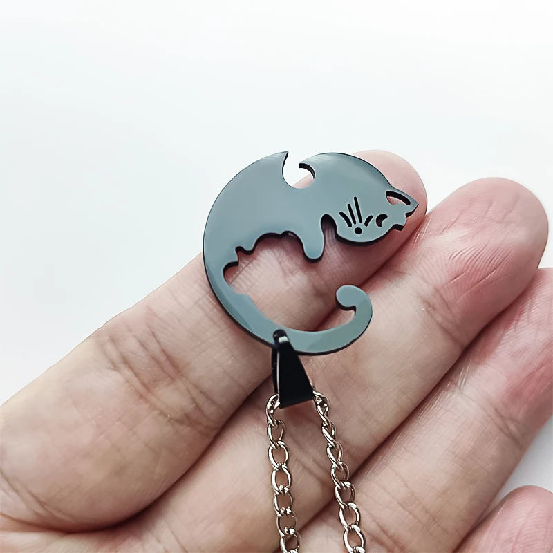 Cute Cat Couple Pendant Necklace: A Stylish & Heartfelt Gift